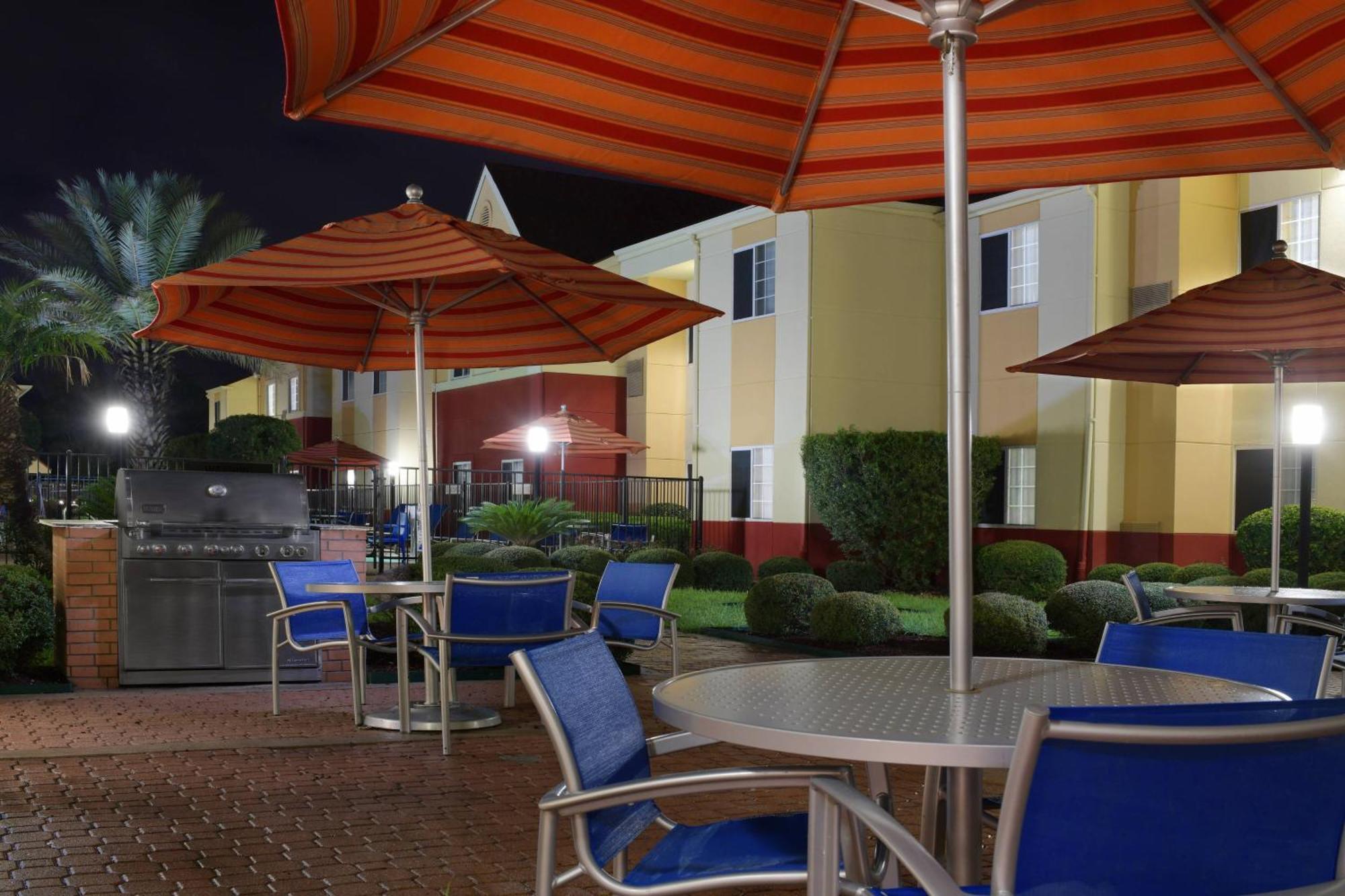 Towneplace Suites By Marriott Lake Jackson Clute Екстериор снимка