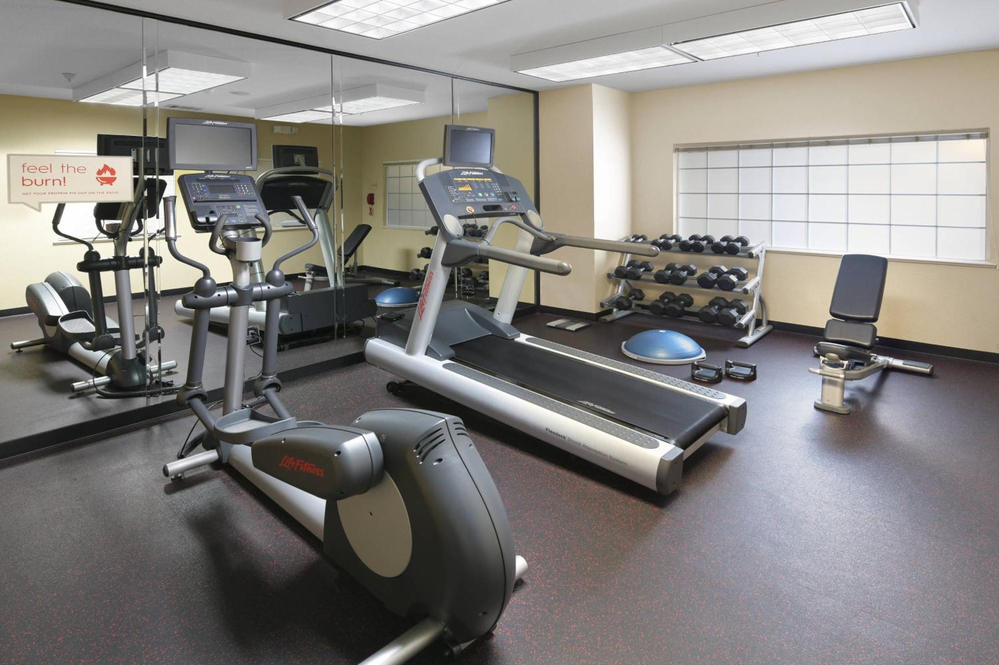 Towneplace Suites By Marriott Lake Jackson Clute Екстериор снимка